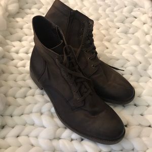 Tobacco Mens Boots